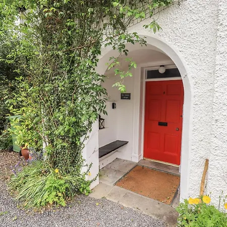 Red Screes Apartment Ambleside